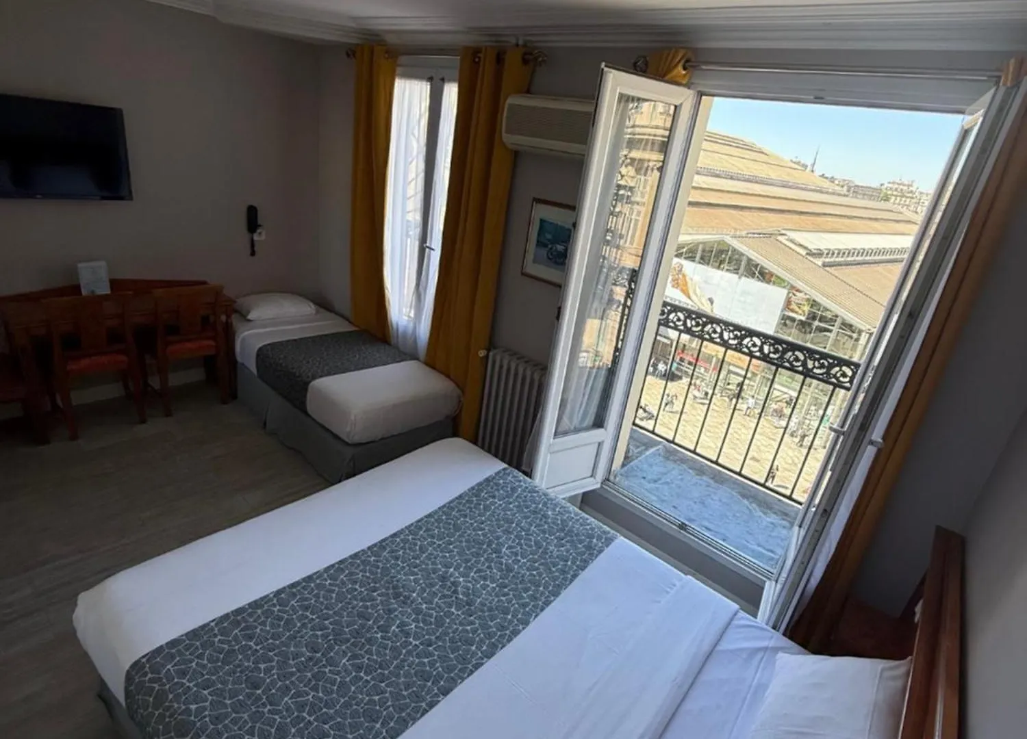 **  New Hotel Gare Du Nord Paris Frankrike
