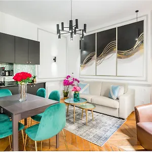 Merveil - Luxury - Louvre - Aboukir Iv Apartment