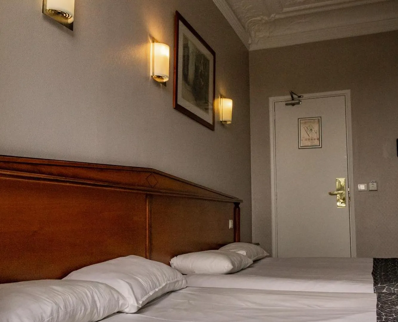 **  New Hotel Gare Du Nord Paris France