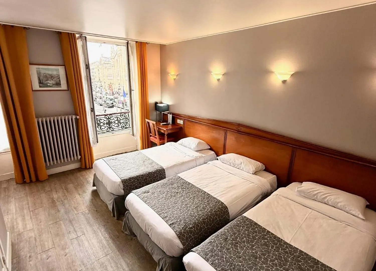New Hotel Gare Du Nord Paris 2*,  France