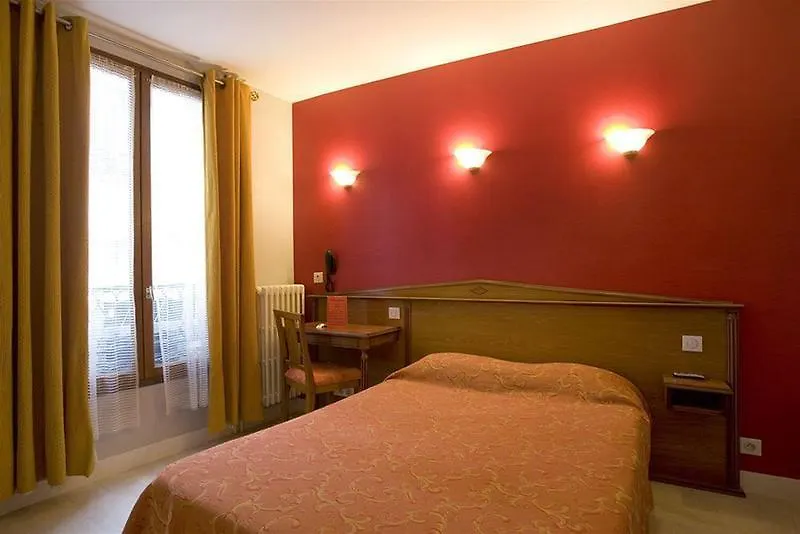 New Hotel Gare Du Nord Paris 2*,
