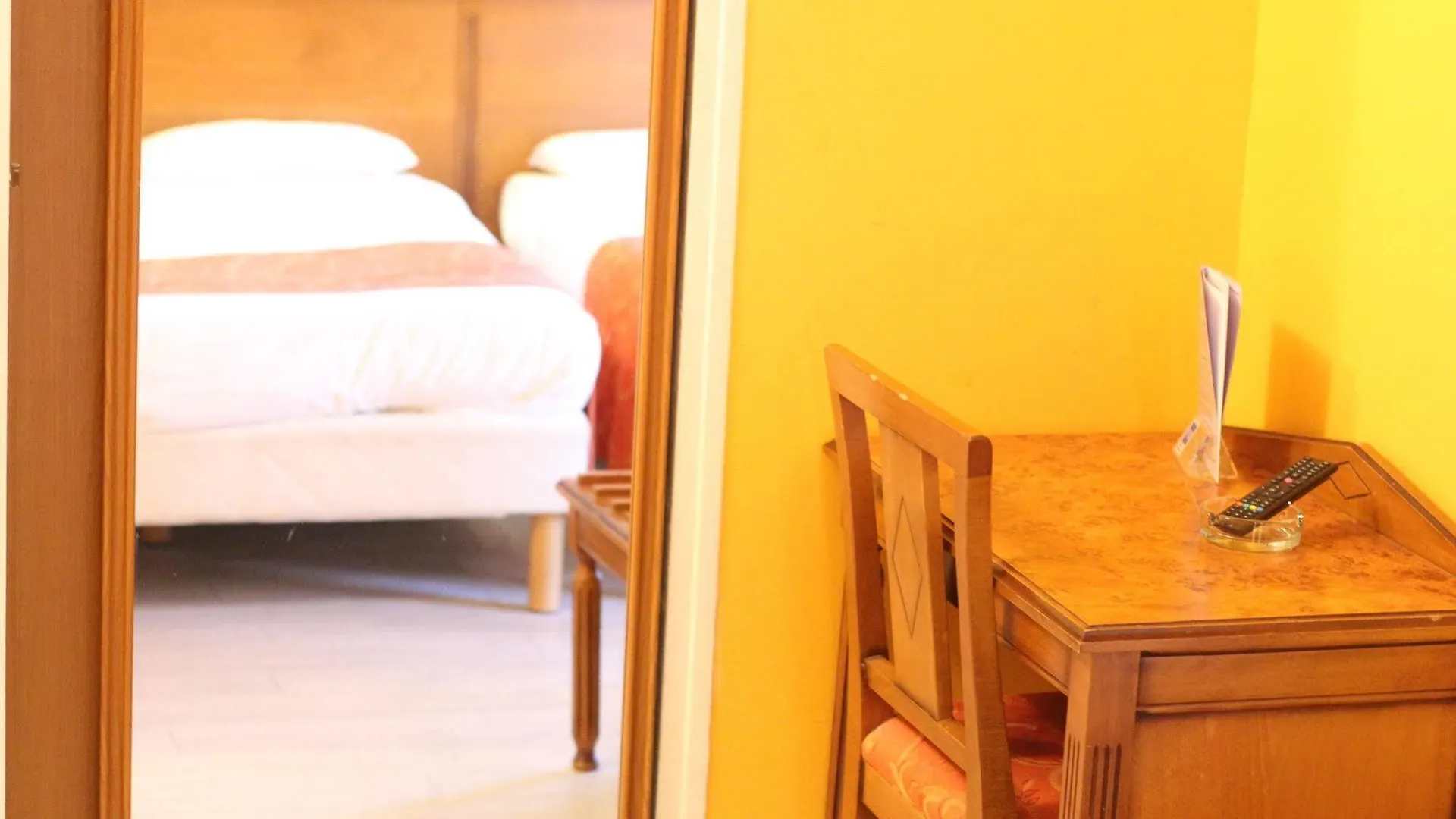 New Hotel Gare Du Nord Paris 2*,  France